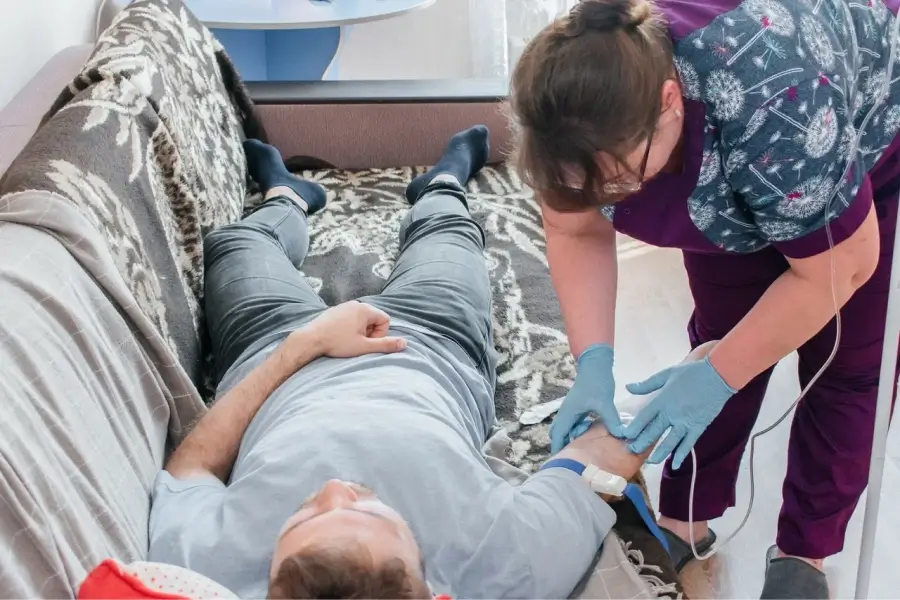 Срочный вывод из запоя в Сарапуле: быстро, недорого